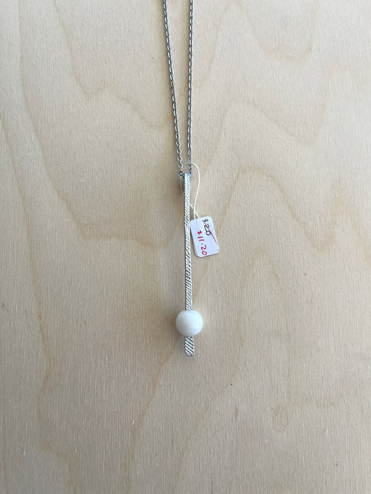 STICK NECKLACE