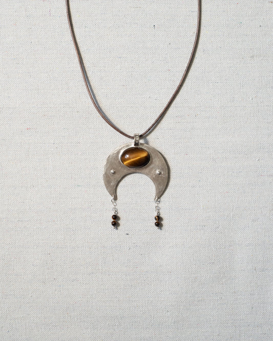 MOON (TIGERS EYE)