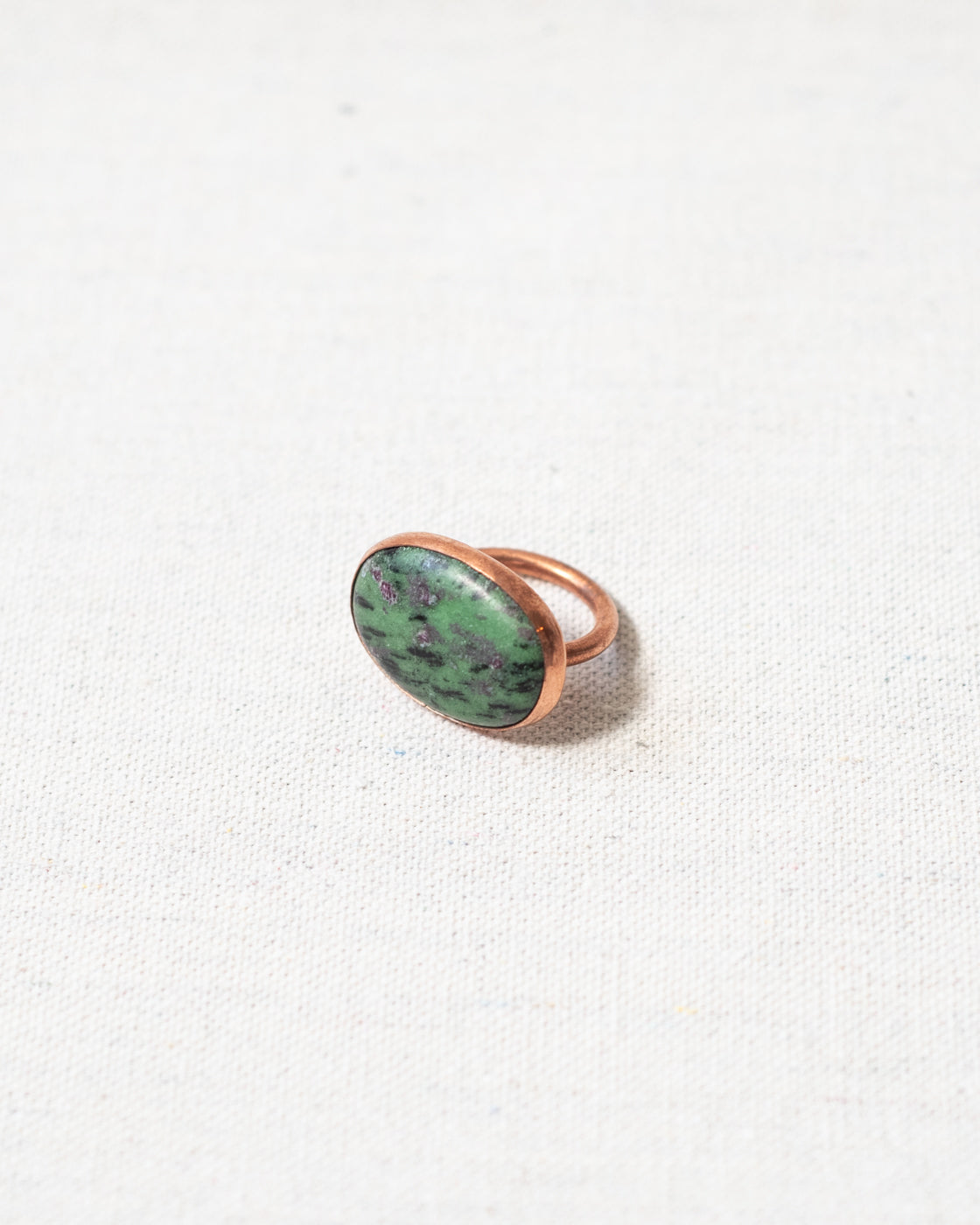 VISTA (RUBY ZOISITE)