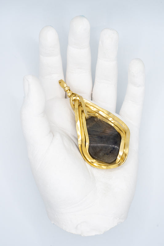 NEST NECKLACE
