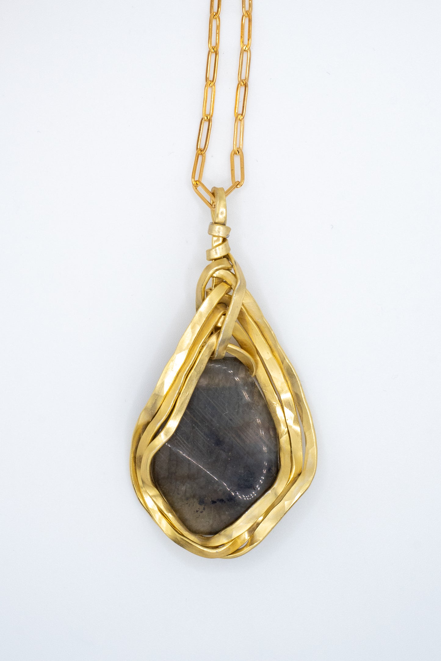 NEST NECKLACE