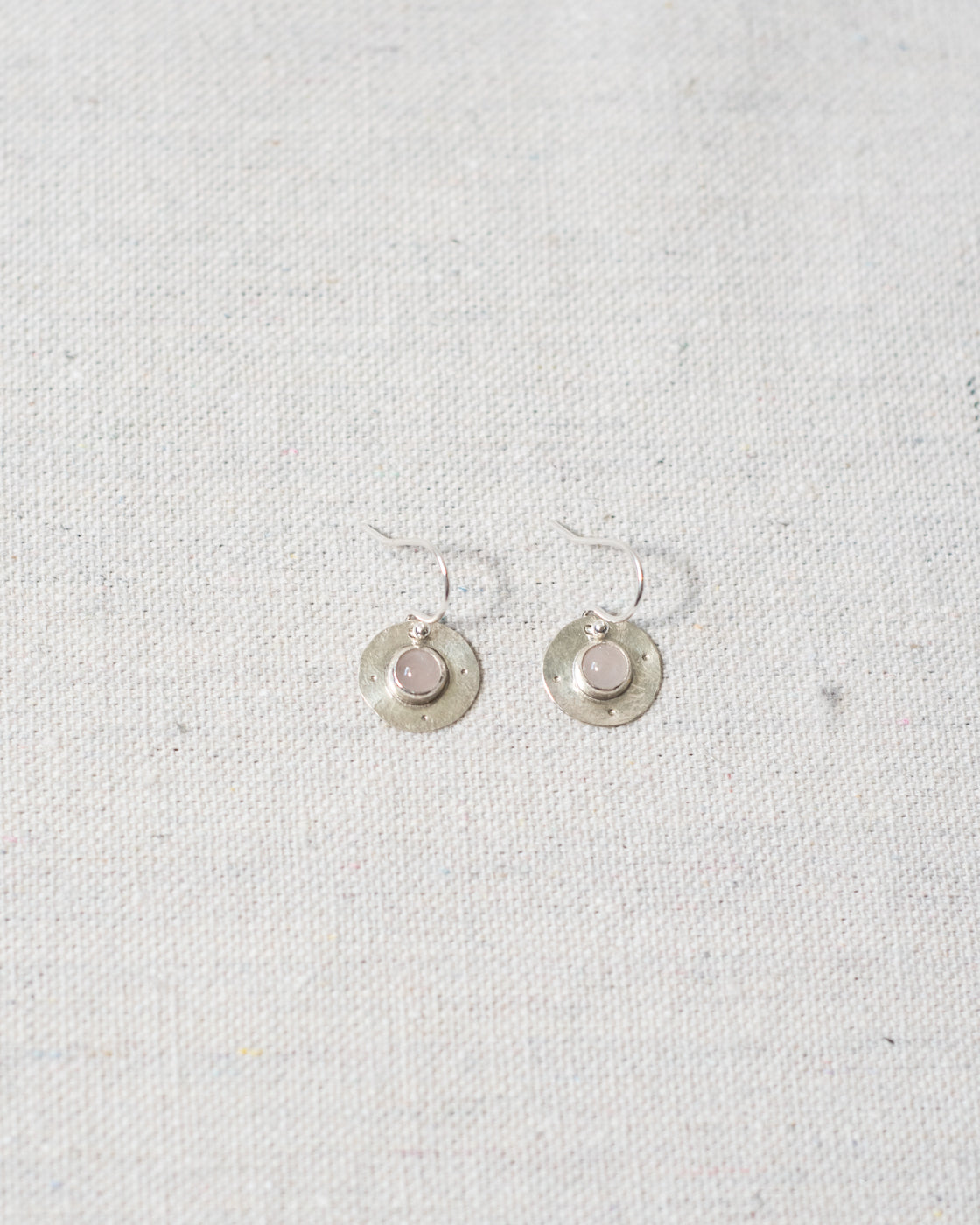 CENTRE (ROSE QUARTZ)
